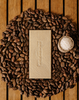 Tablette fourrée chocolat blanc praliné coco amandes